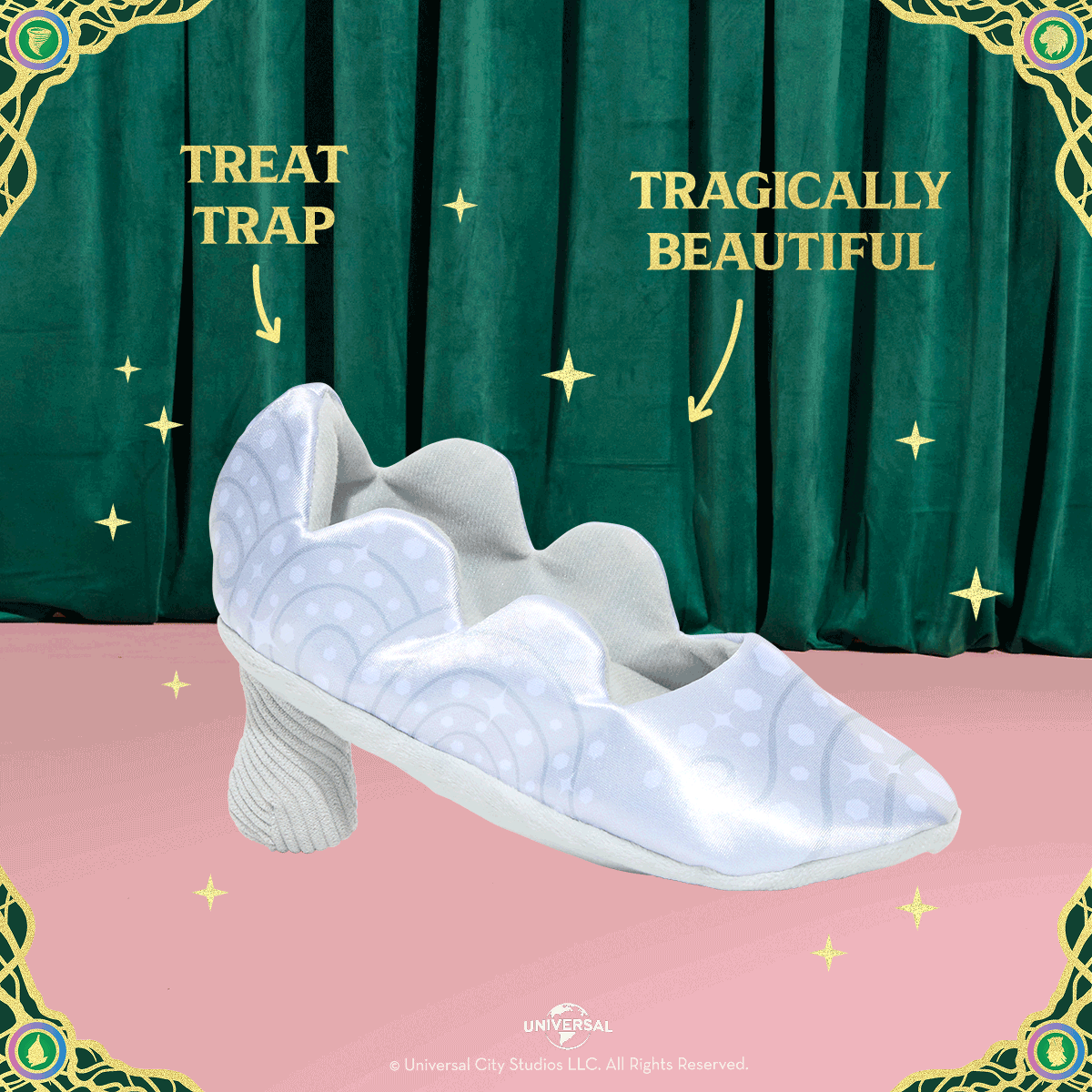 Nessa's Squeakin' Slipper