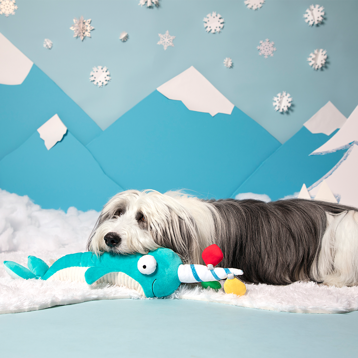 Deck the Narwhal Plush XXL Tug Dog Toy