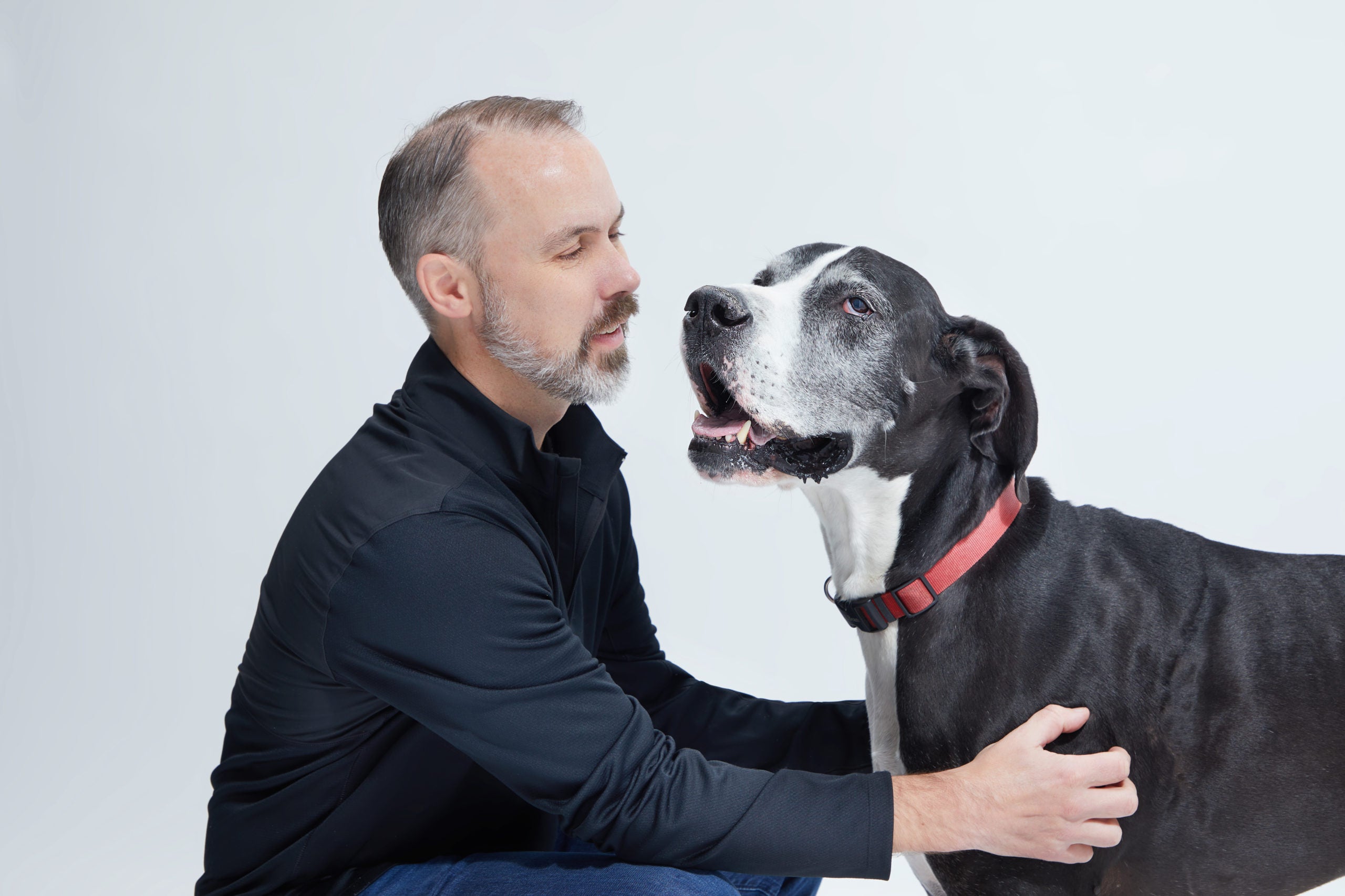 matt meeker with dog