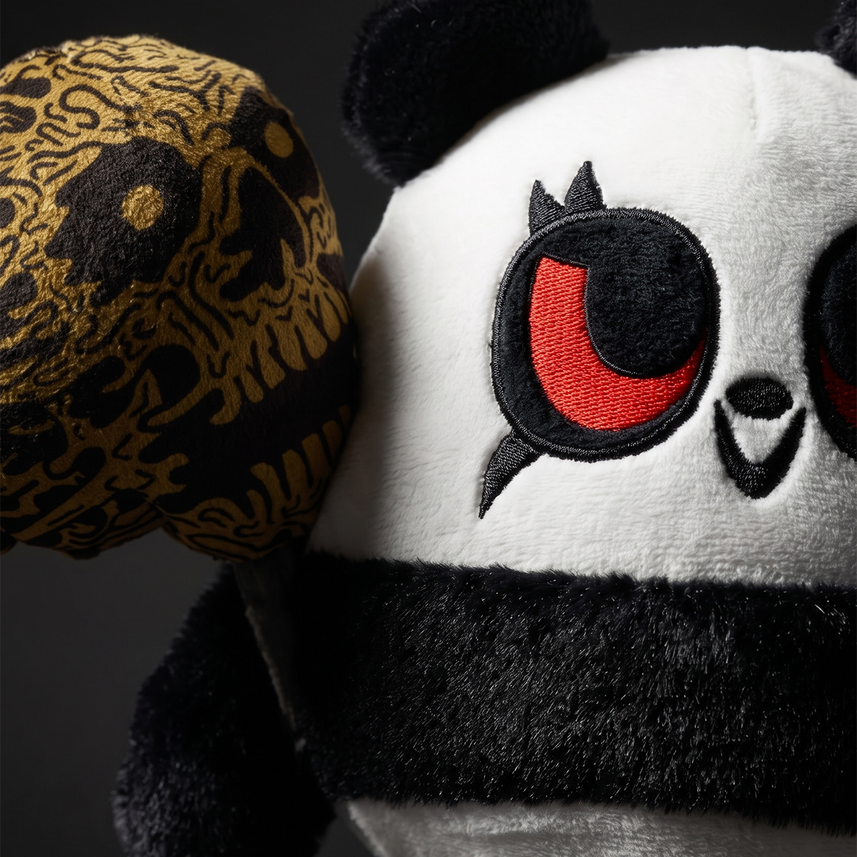 Thrash Panda Plush 2-in-1 + Tug Dog Toy